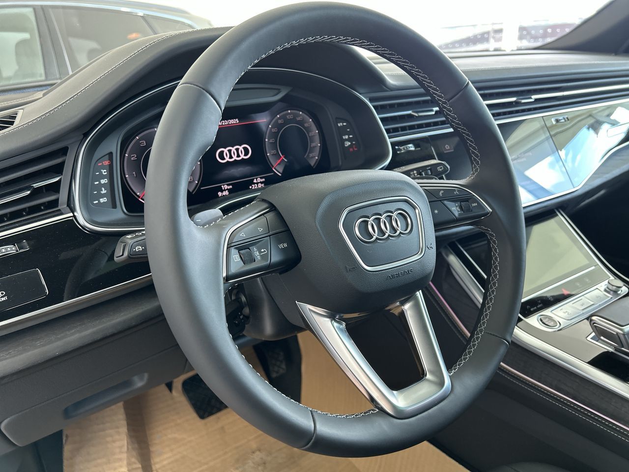 Audi Q8  2025 à Toronto, Ontario