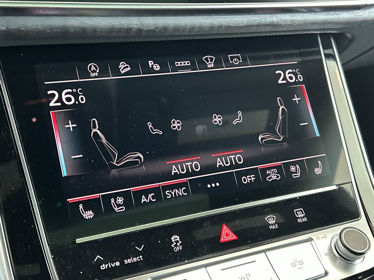 Audi Q8  2025 à Toronto, Ontario