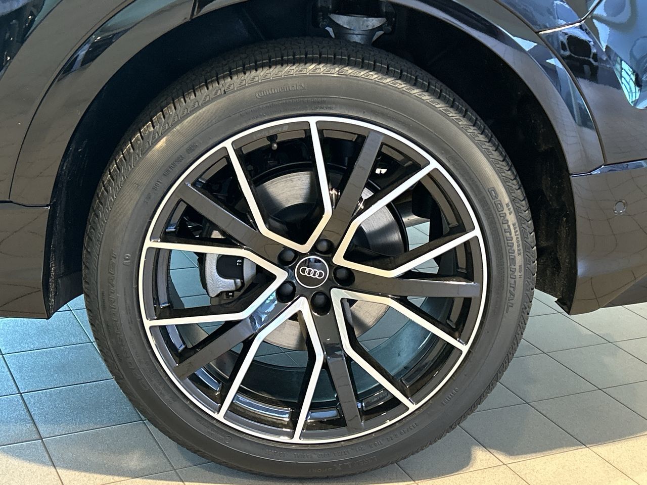 Audi Q8  2025 à Toronto, Ontario