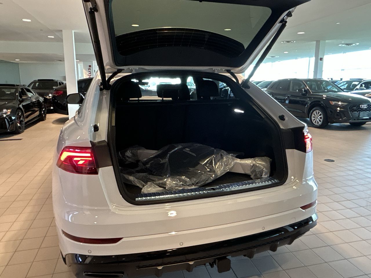 2025 Audi Q8 in Toronto, Ontario