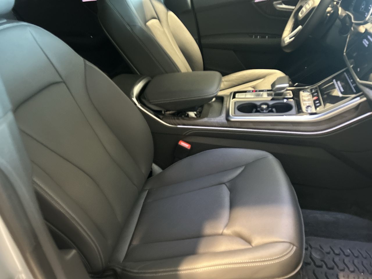 2025 Audi Q8 in Toronto, Ontario