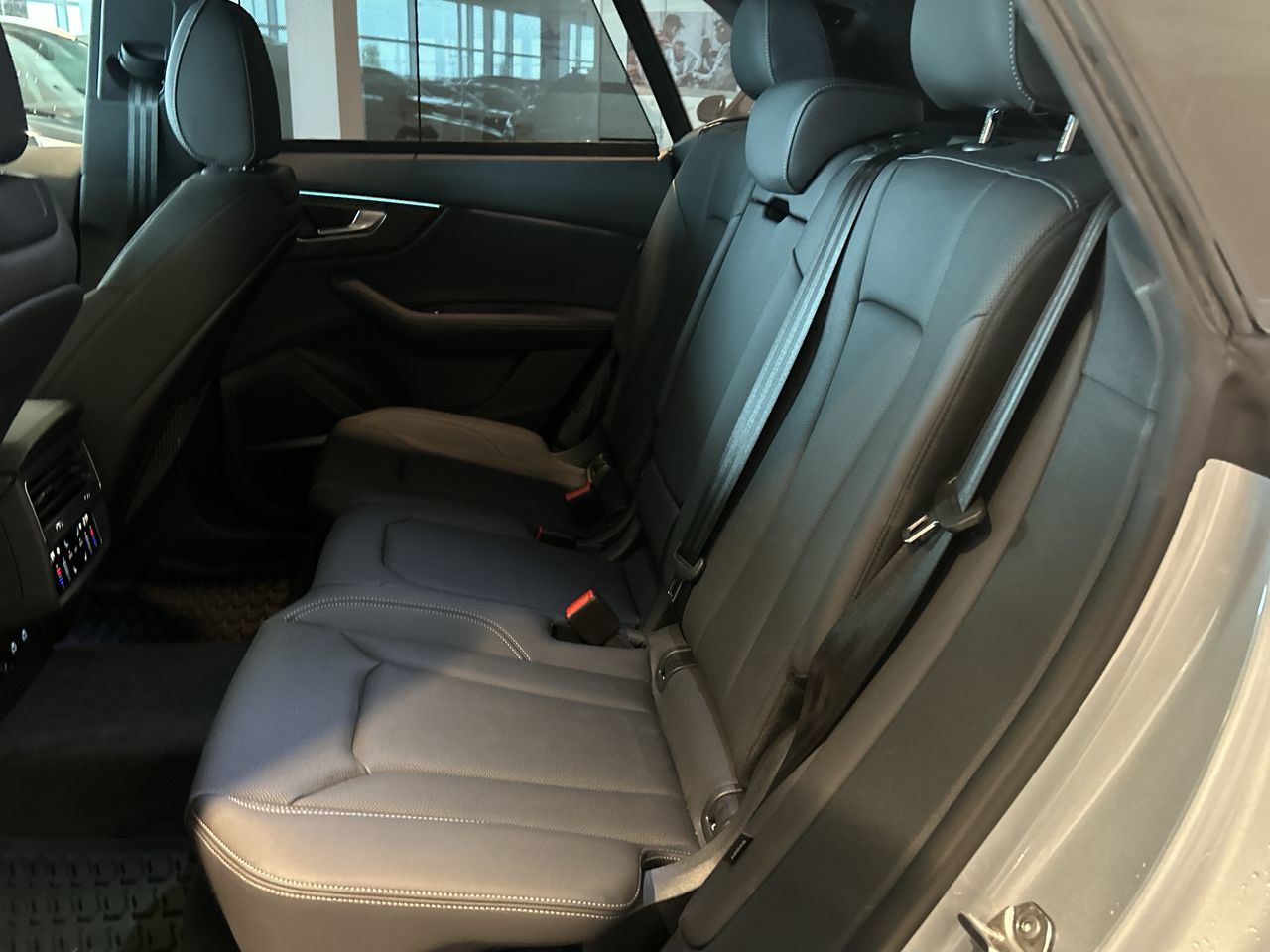2025 Audi Q8 in Toronto, Ontario