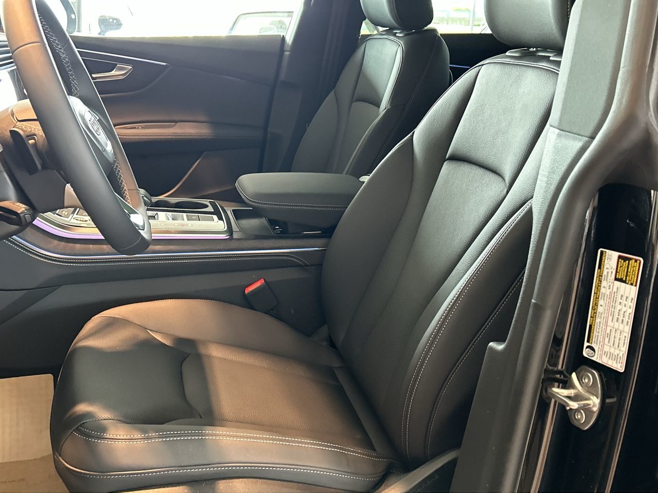 2025 Audi Q8 in Toronto, Ontario