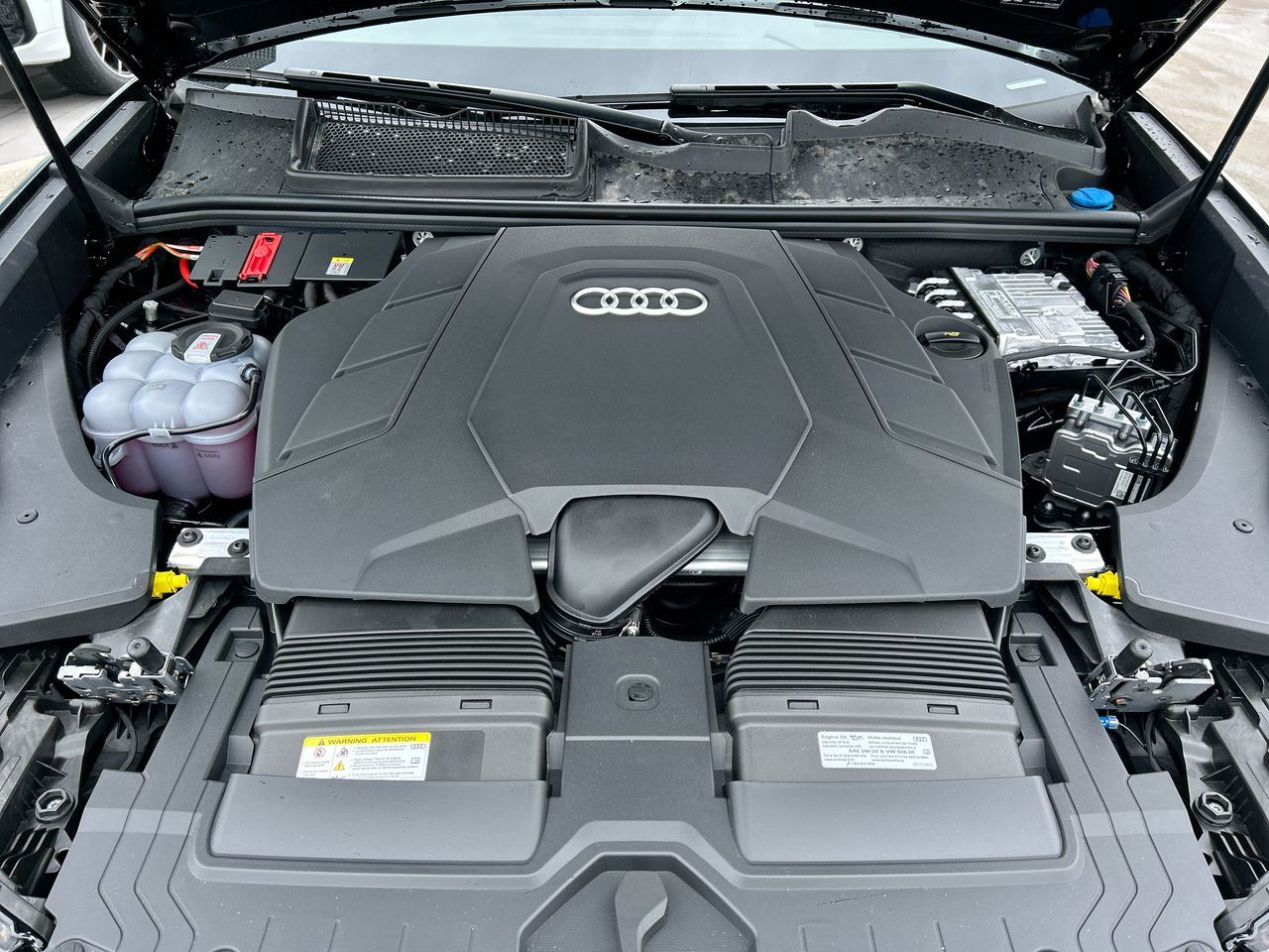2025 Audi Q8 in Toronto, Ontario