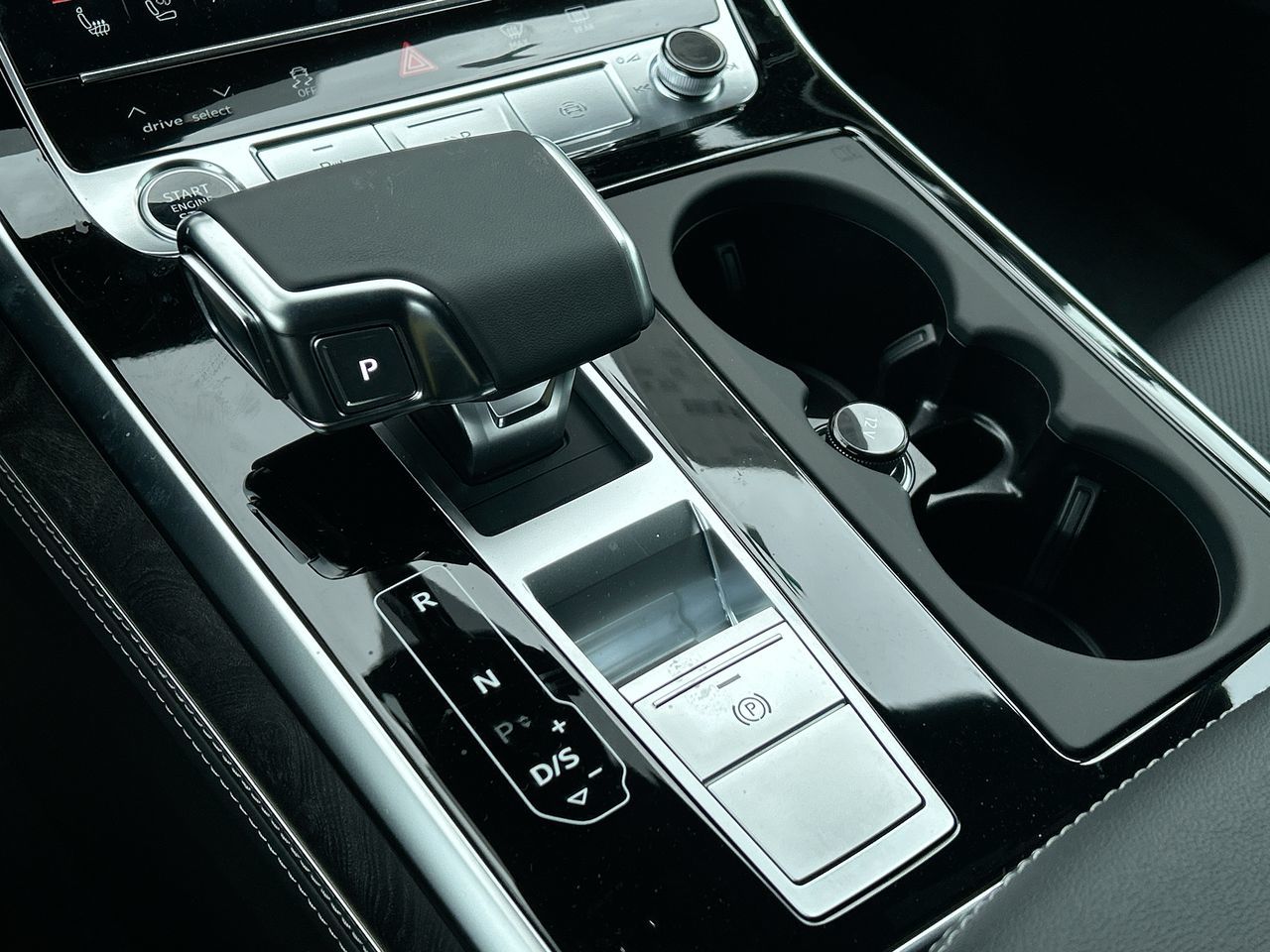 2025 Audi Q8 in Toronto, Ontario