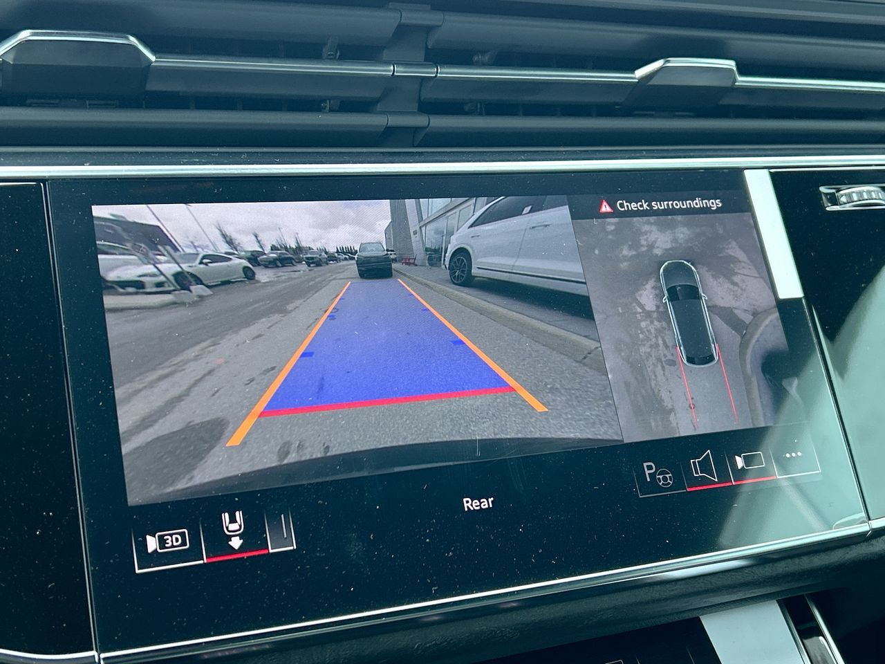 2025 Audi Q8 in Toronto, Ontario