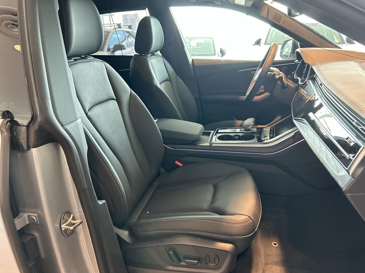Audi Q8  2025 à Toronto, Ontario