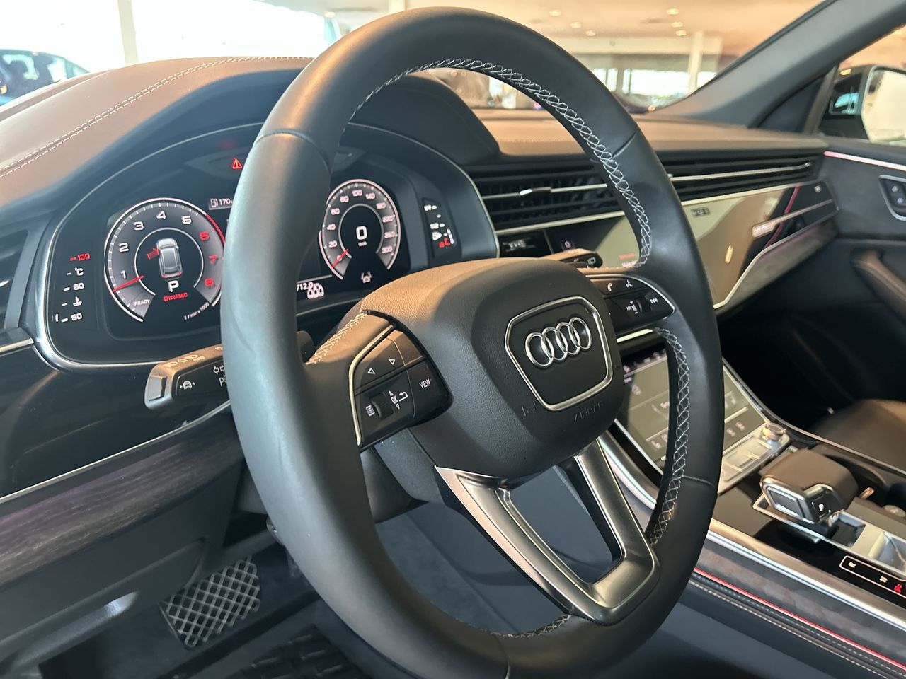 Audi Q8  2025 à Toronto, Ontario