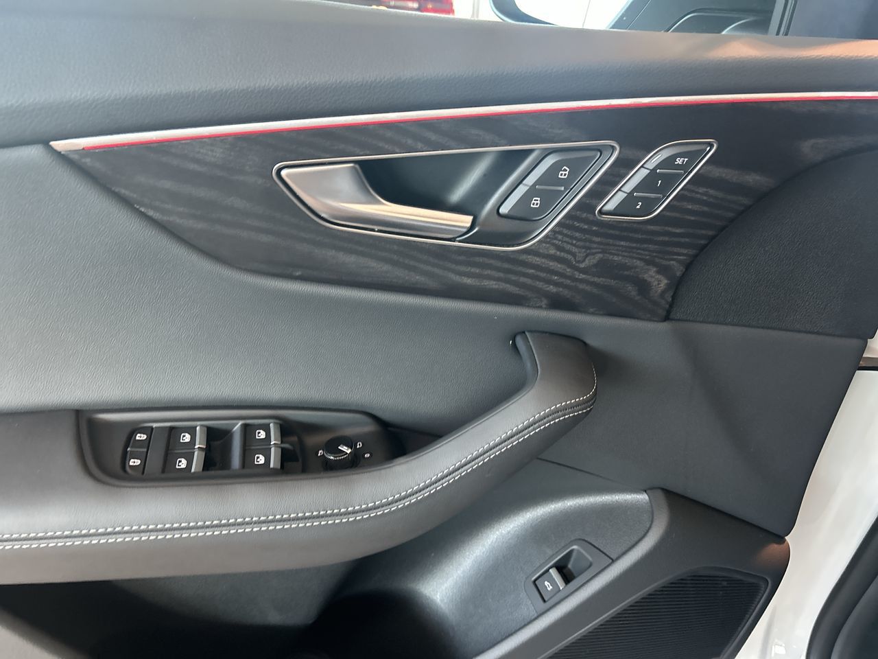 Audi Q8  2025 à Toronto, Ontario