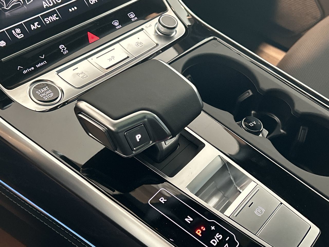 2025 Audi Q8 in Toronto, Ontario