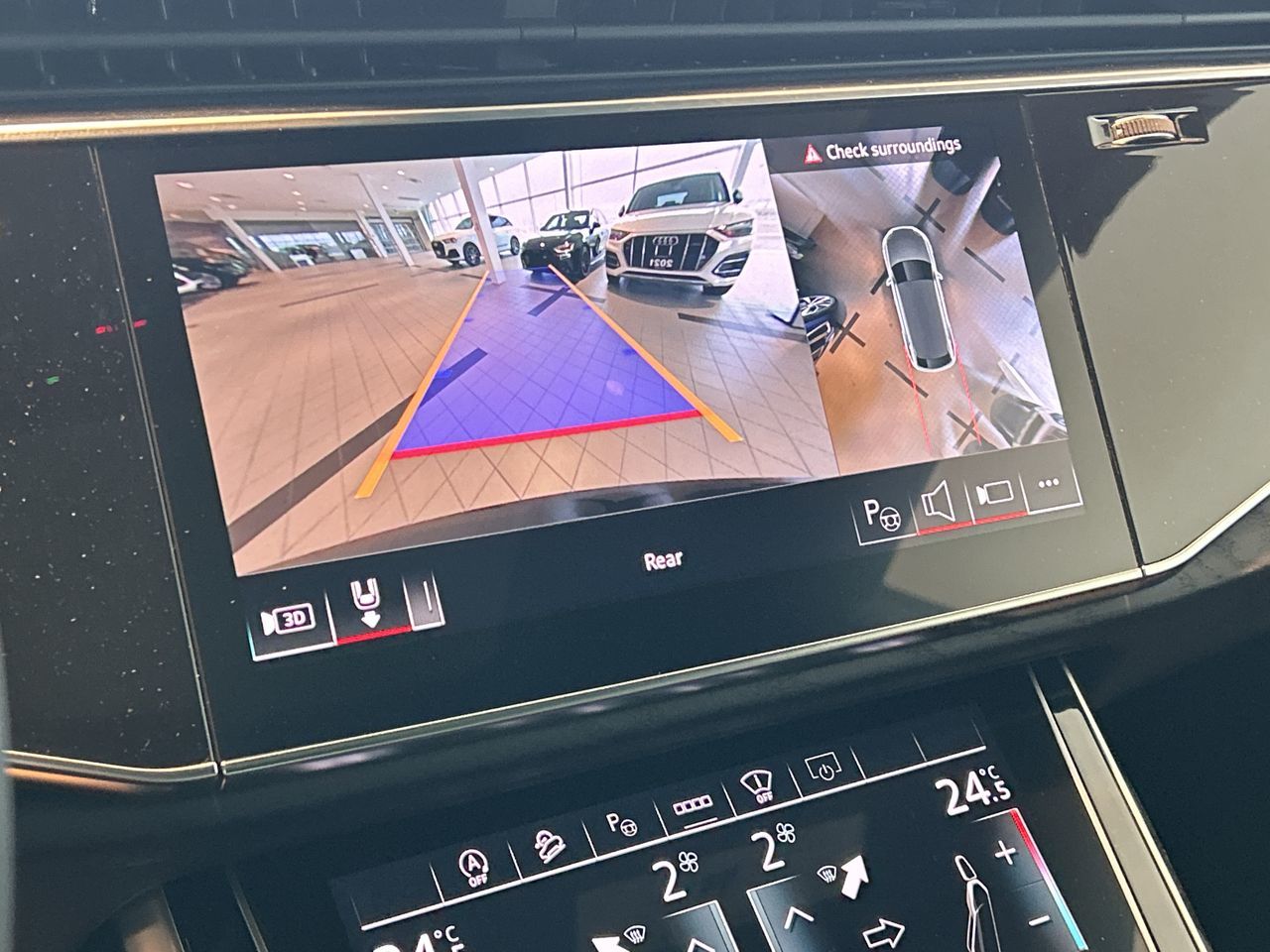 2025 Audi Q8 in Toronto, Ontario