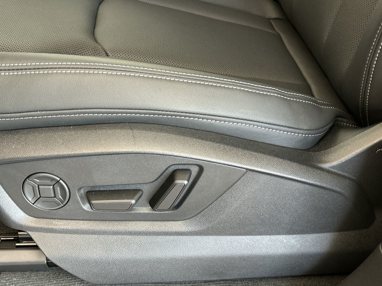 2026 Audi Q8 in Toronto, Ontario