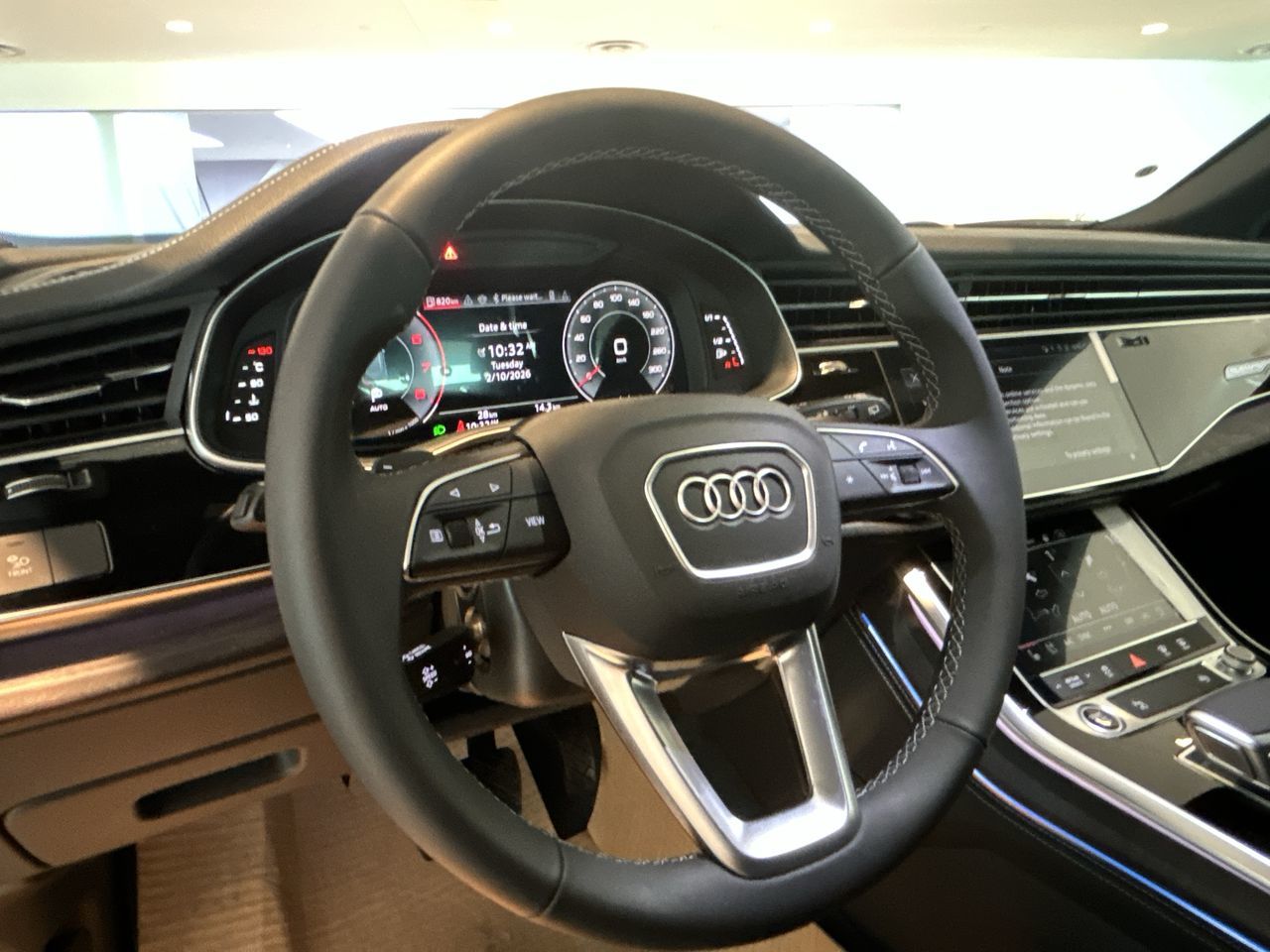 Audi Q8  2026 à Toronto, Ontario