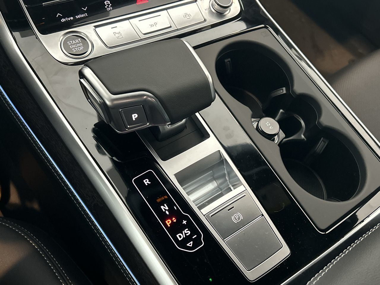 Audi Q8  2026 à Toronto, Ontario