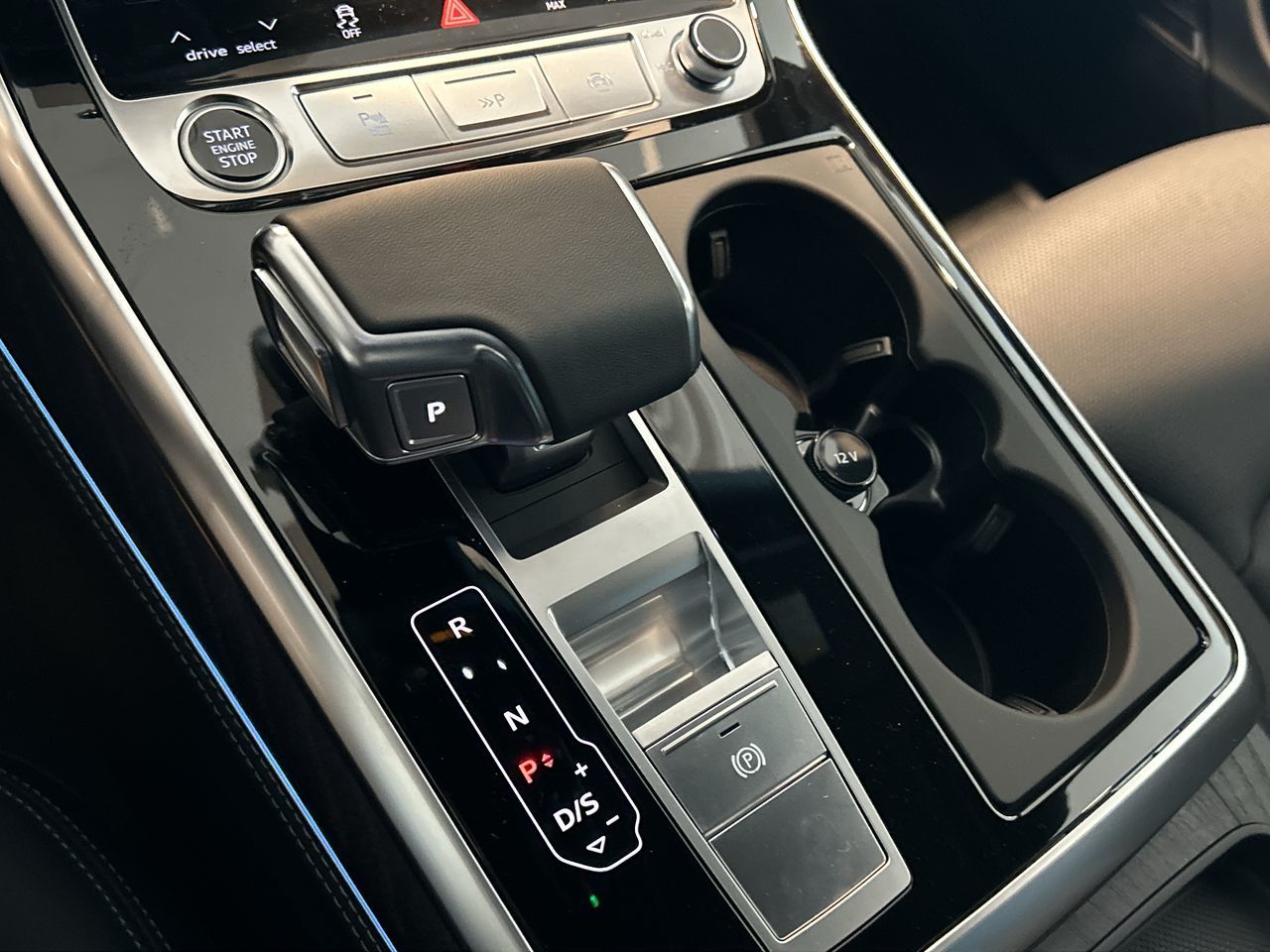 Audi Q8  2026 à Toronto, Ontario