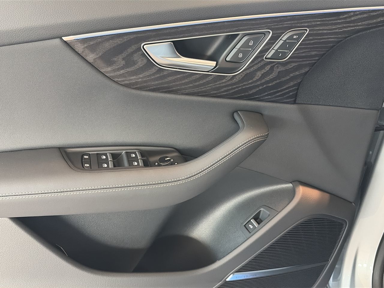 Audi Q8  2027 à Toronto, Ontario