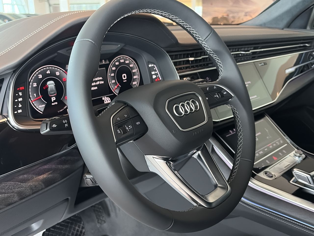 Audi Q8  2027 à Toronto, Ontario