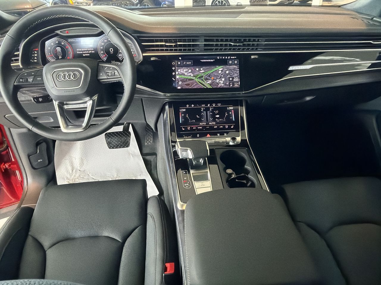 Audi Q8  2027 à Toronto, Ontario