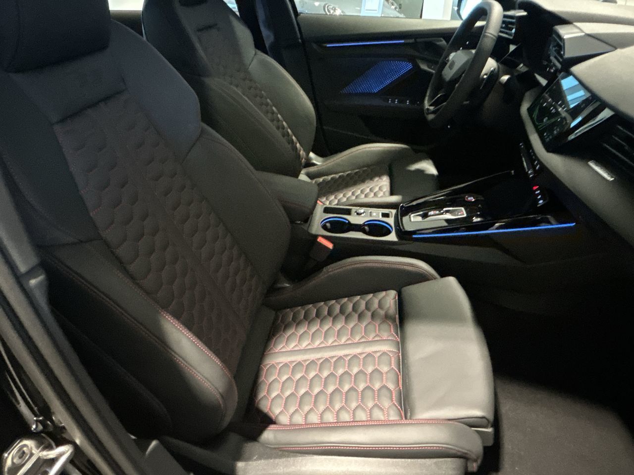 Audi RS 3  2026 à Toronto, Ontario