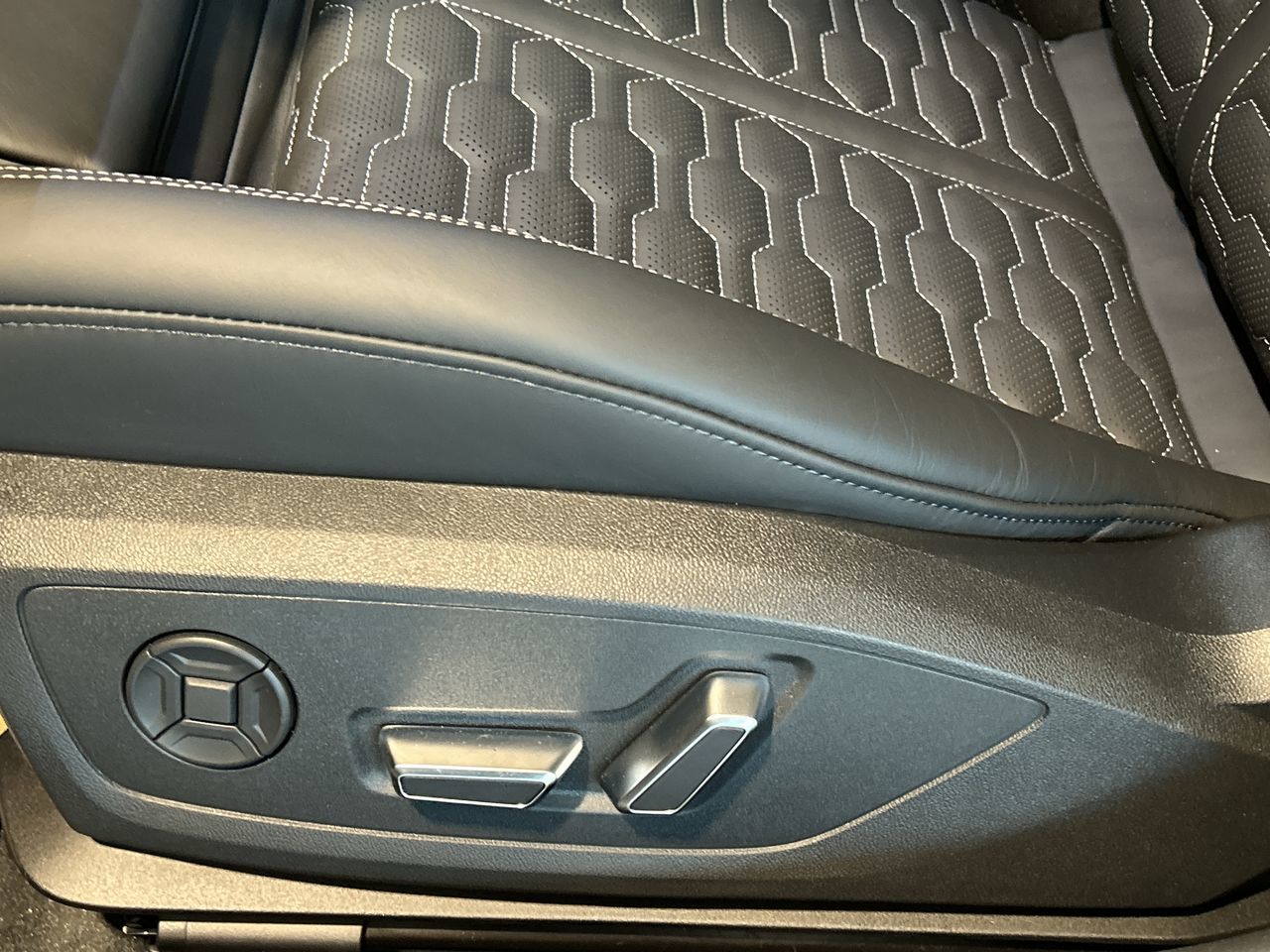 Audi RS 6 Avant  2026 à Toronto, Ontario