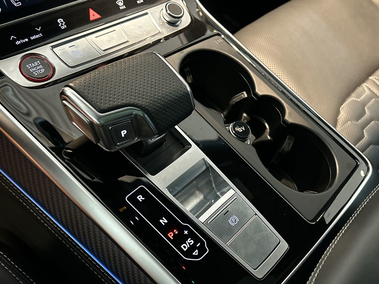 2023 Audi RS Q8 in Toronto, Ontario