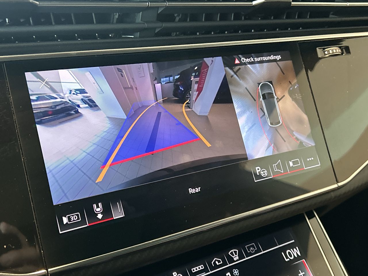 2023 Audi RS Q8 in Toronto, Ontario