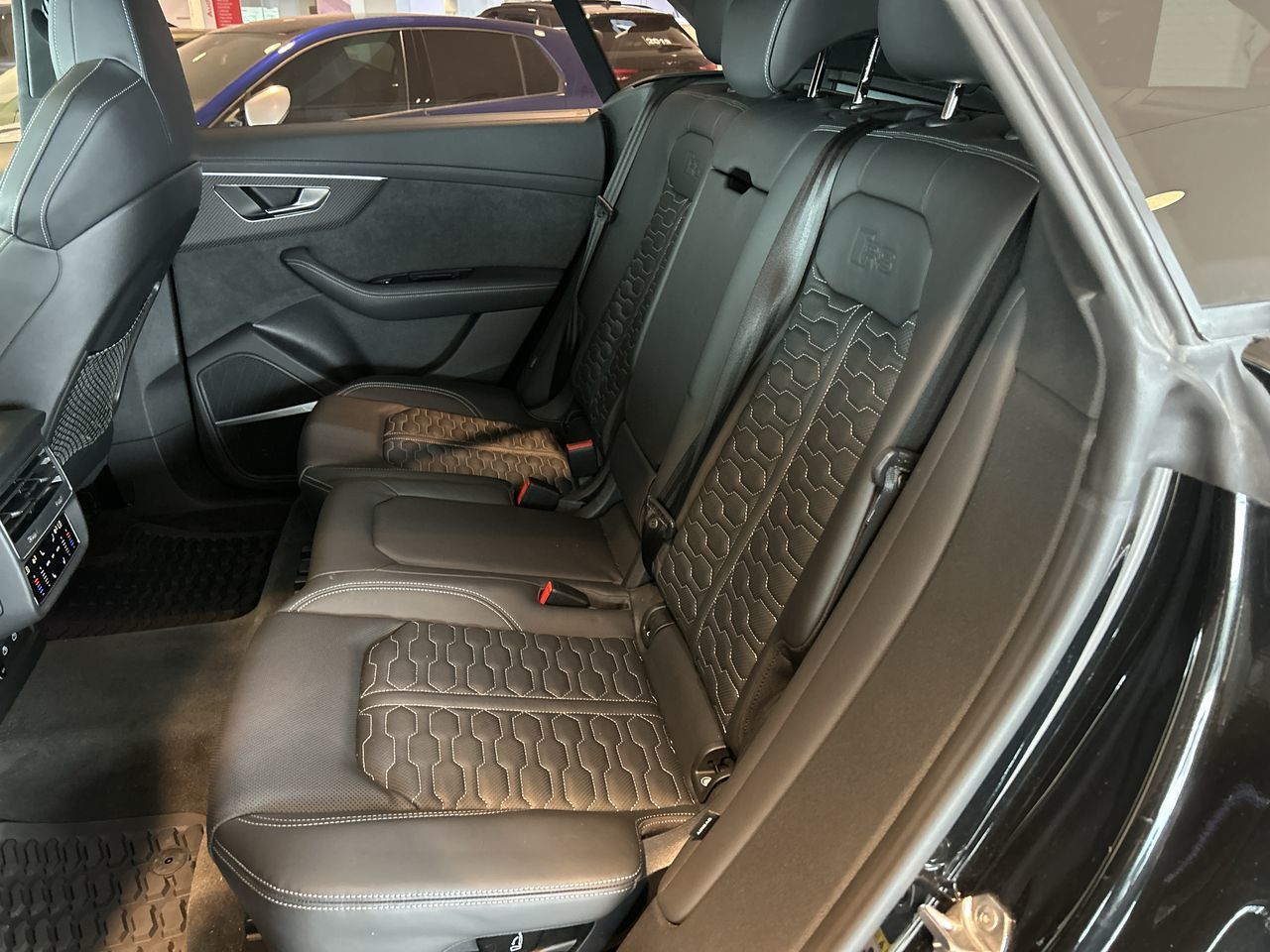 2023 Audi RS Q8 in Toronto, Ontario