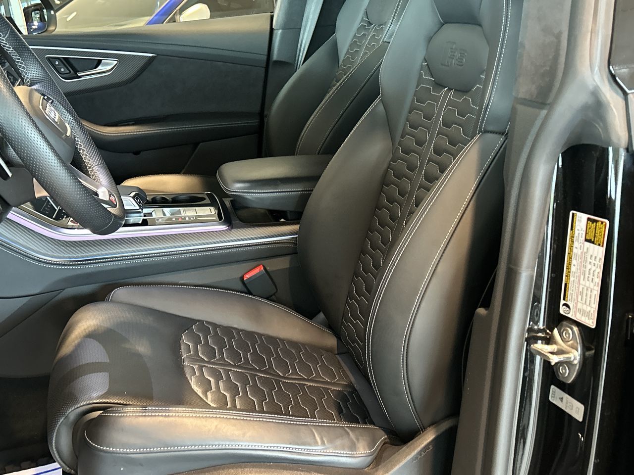 2023 Audi RS Q8 in Toronto, Ontario