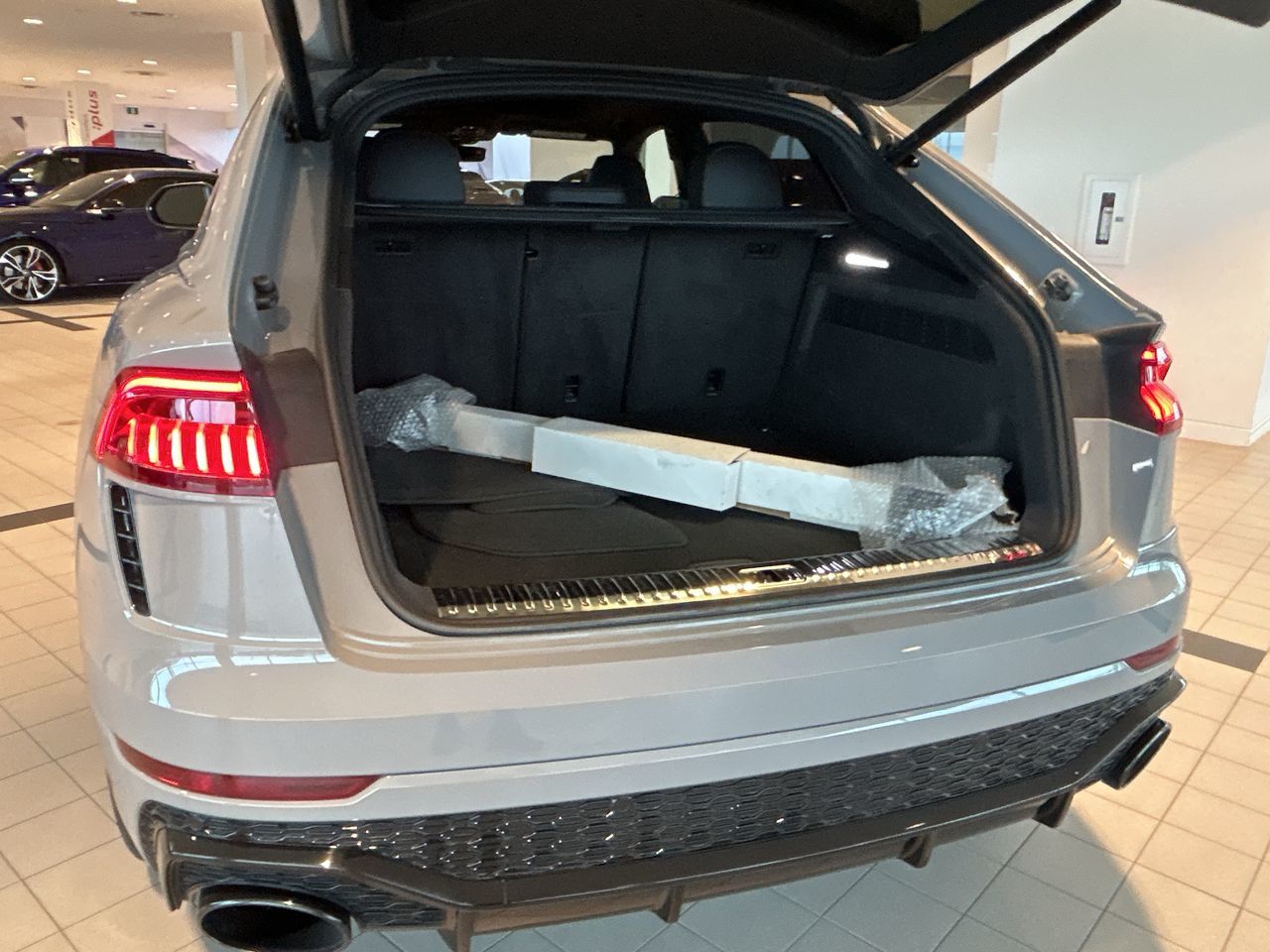 2023 Audi RS Q8 in Toronto, Ontario