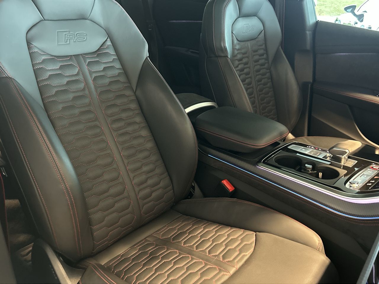 2024 Audi RS Q8 in Toronto, Ontario