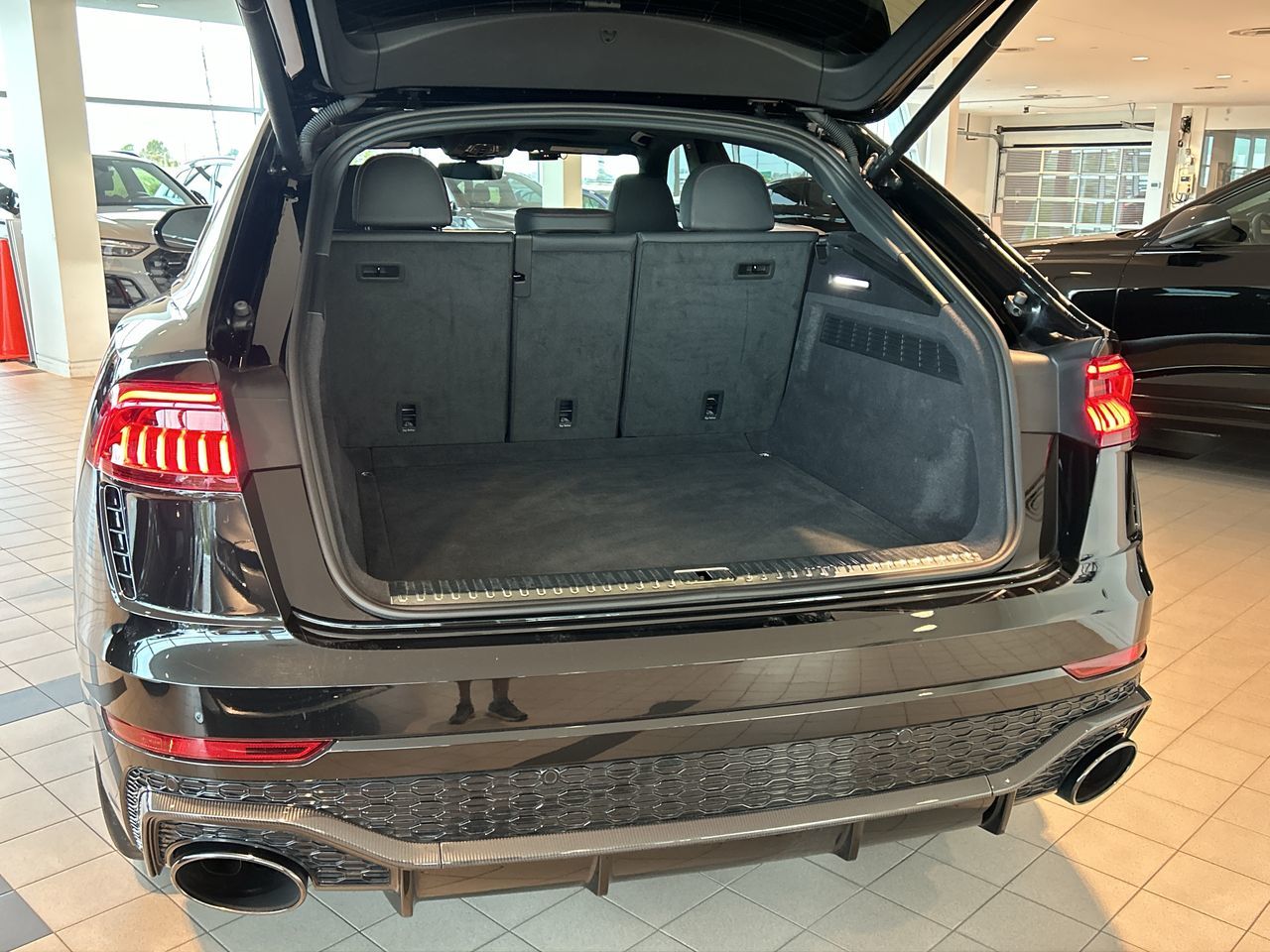 2024 Audi RS Q8 in Toronto, Ontario
