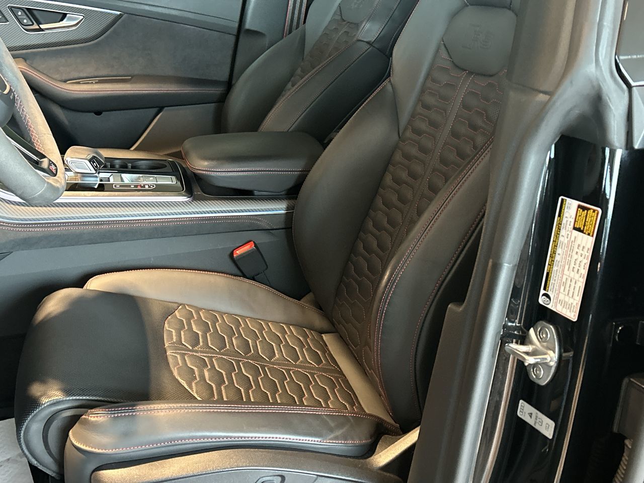 2024 Audi RS Q8 in Toronto, Ontario