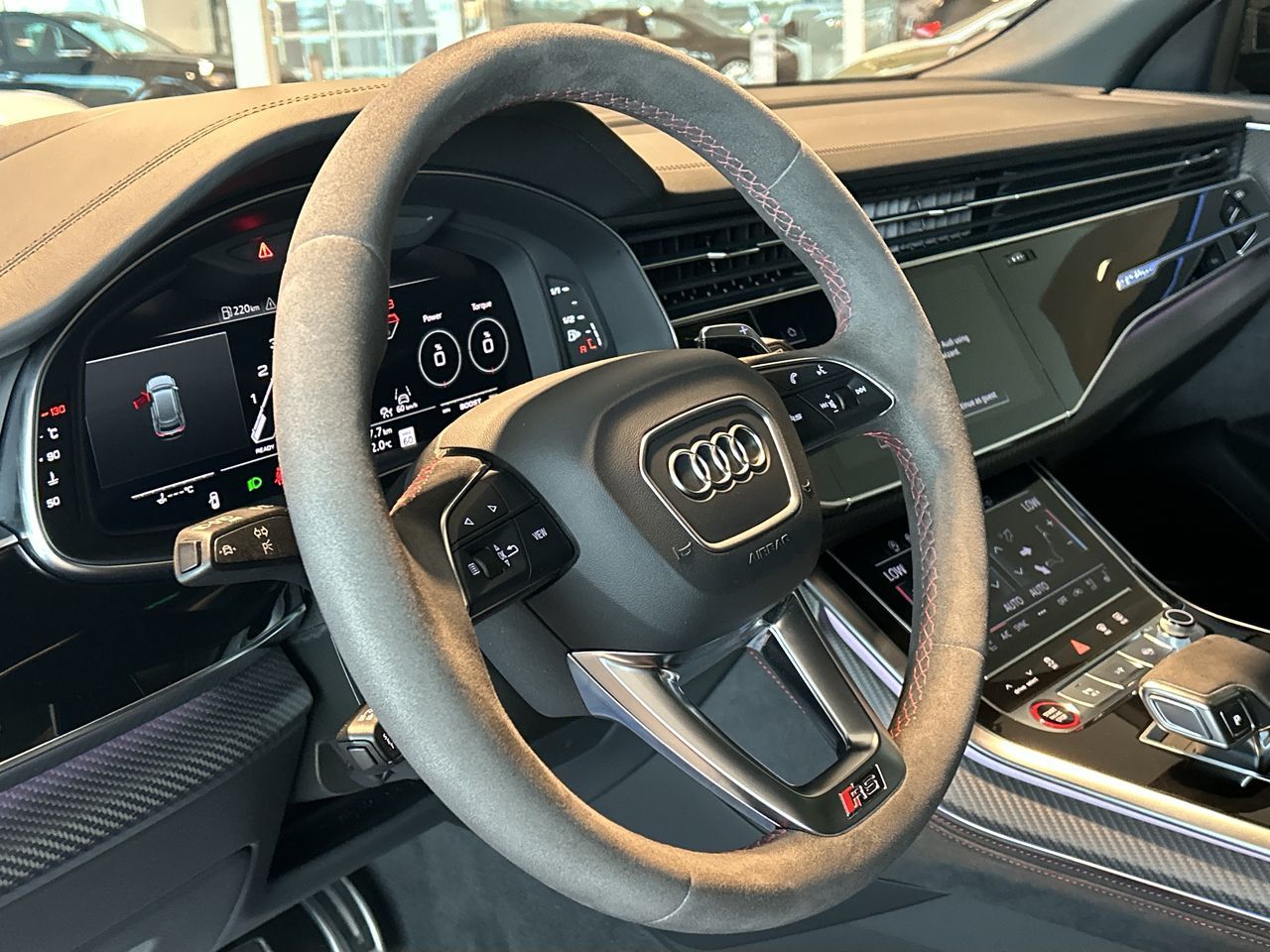 2024 Audi RS Q8 in Toronto, Ontario