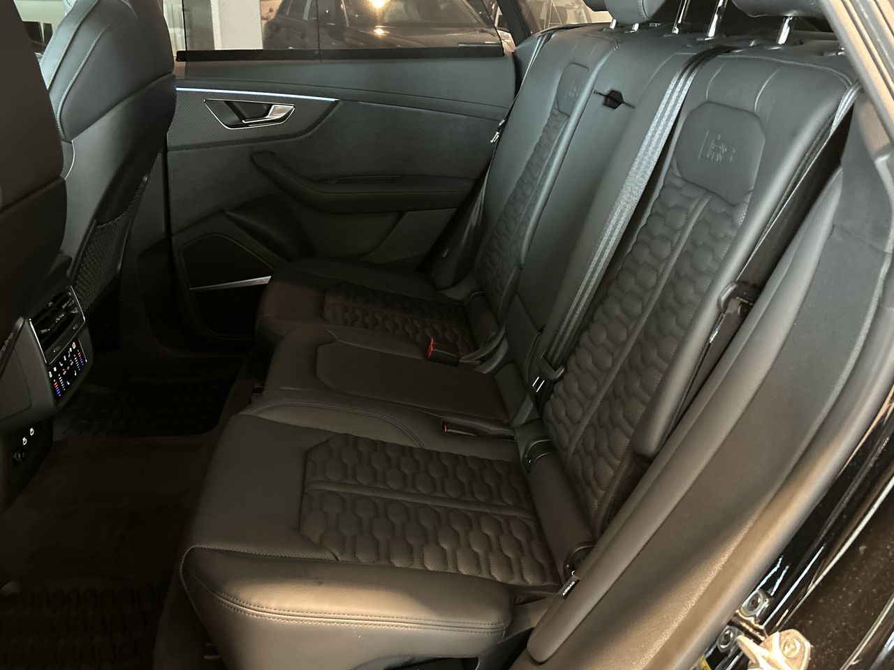 2025 Audi RS Q8 in Toronto, Ontario