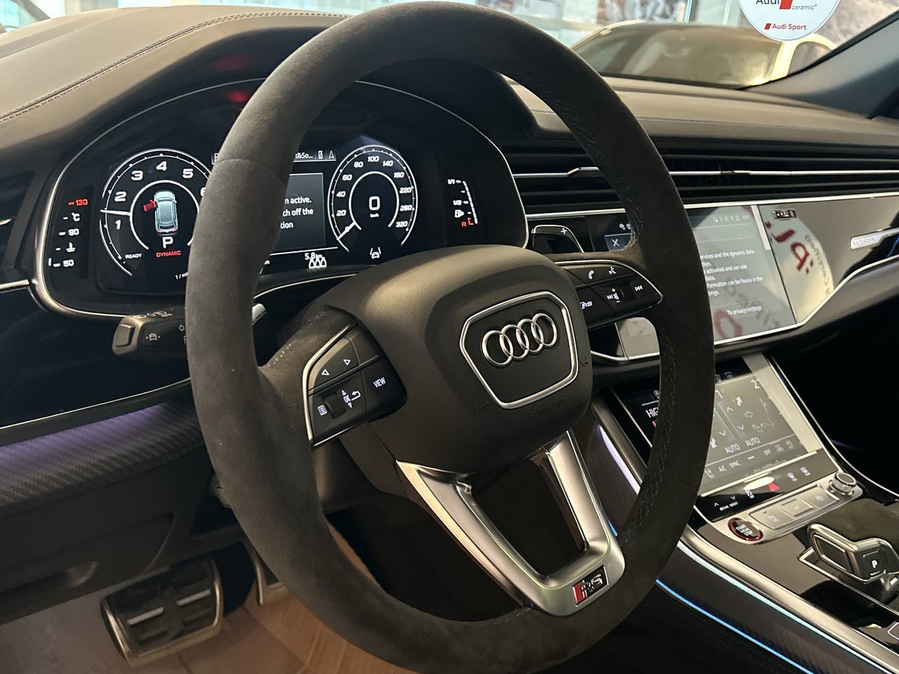 Audi RS Q8  2026 à Toronto, Ontario