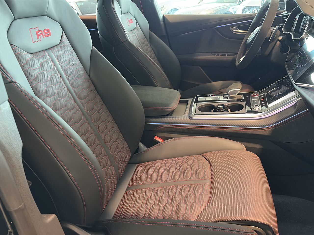 Audi RS Q8  2027 à Toronto, Ontario