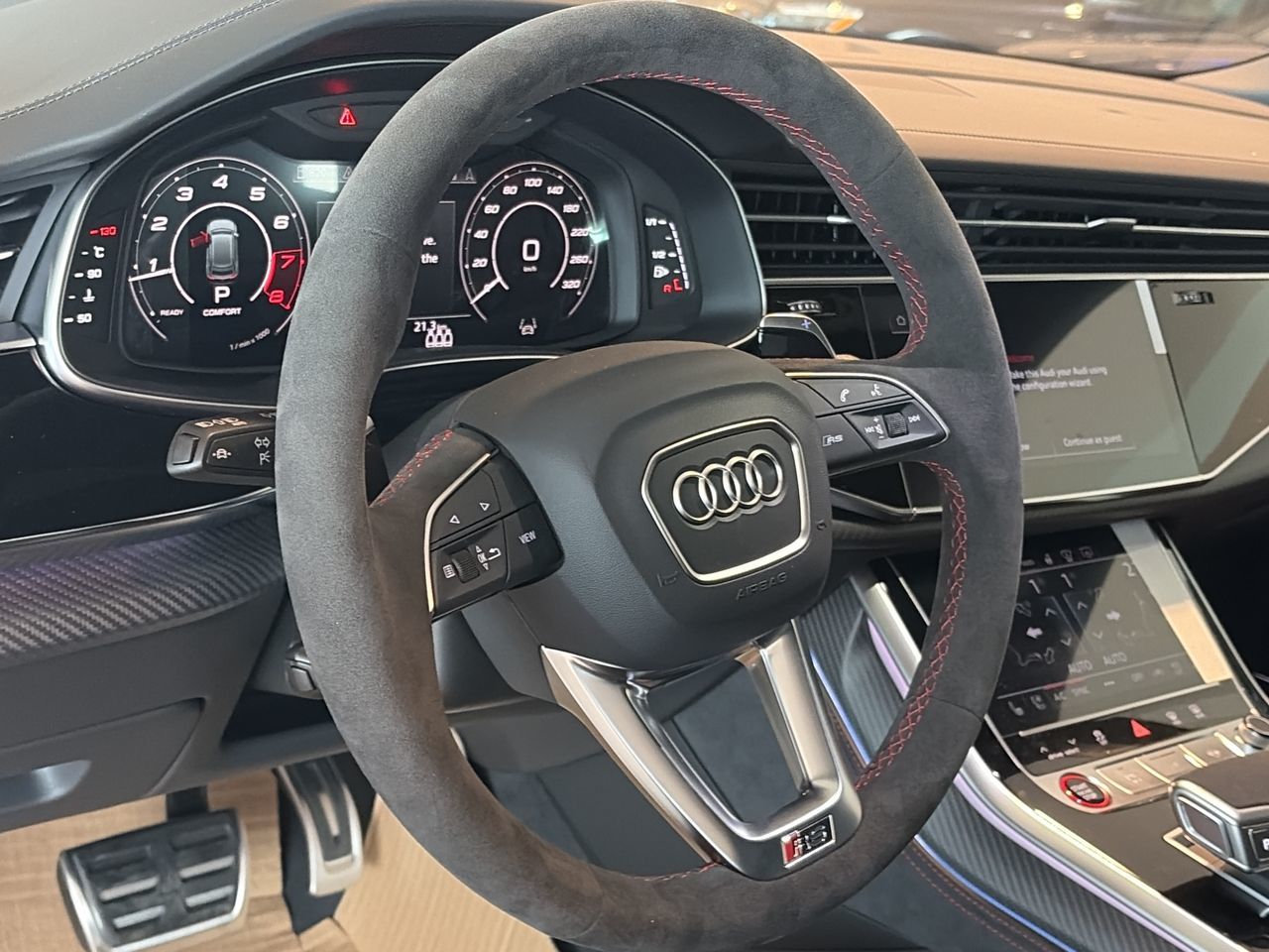 Audi RS Q8  2027 à Toronto, Ontario