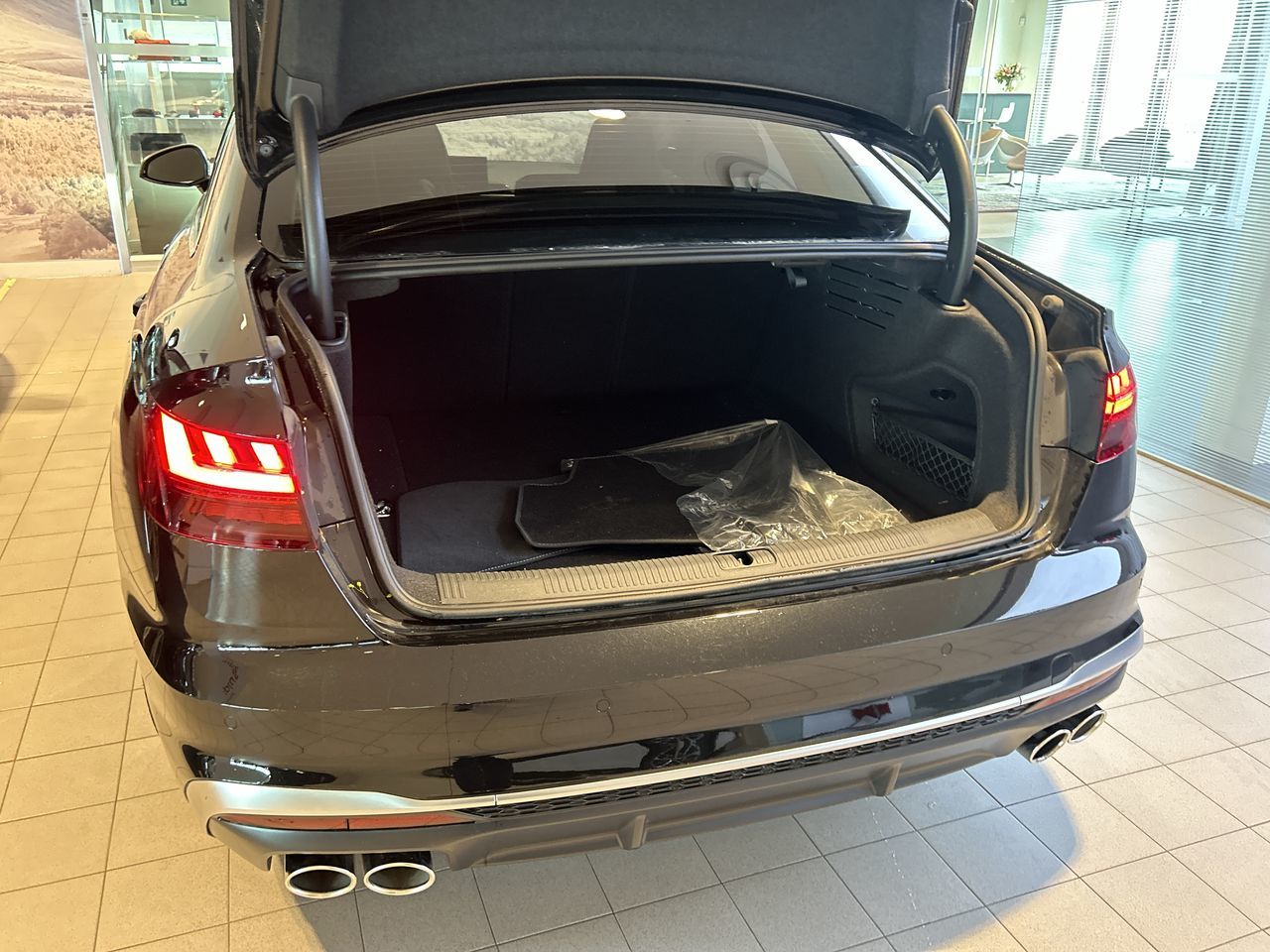 2023 Audi S4 in Toronto, Ontario