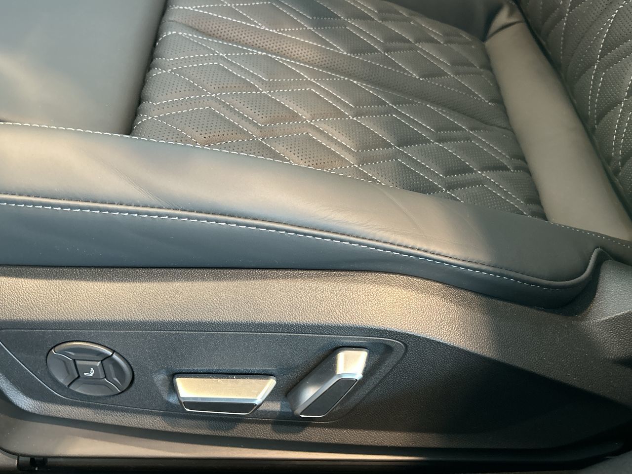 2025 Audi S5 in Toronto, Ontario