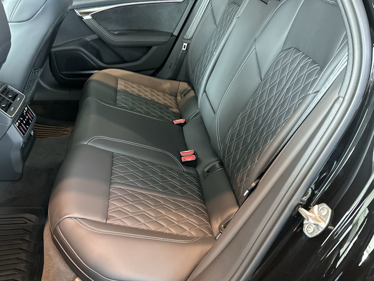 Audi S6  2025 à Toronto, Ontario