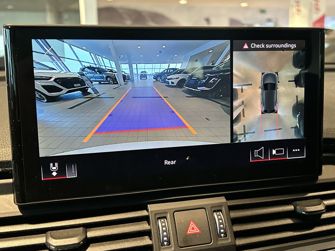 Audi SQ5  2024 à Toronto, Ontario