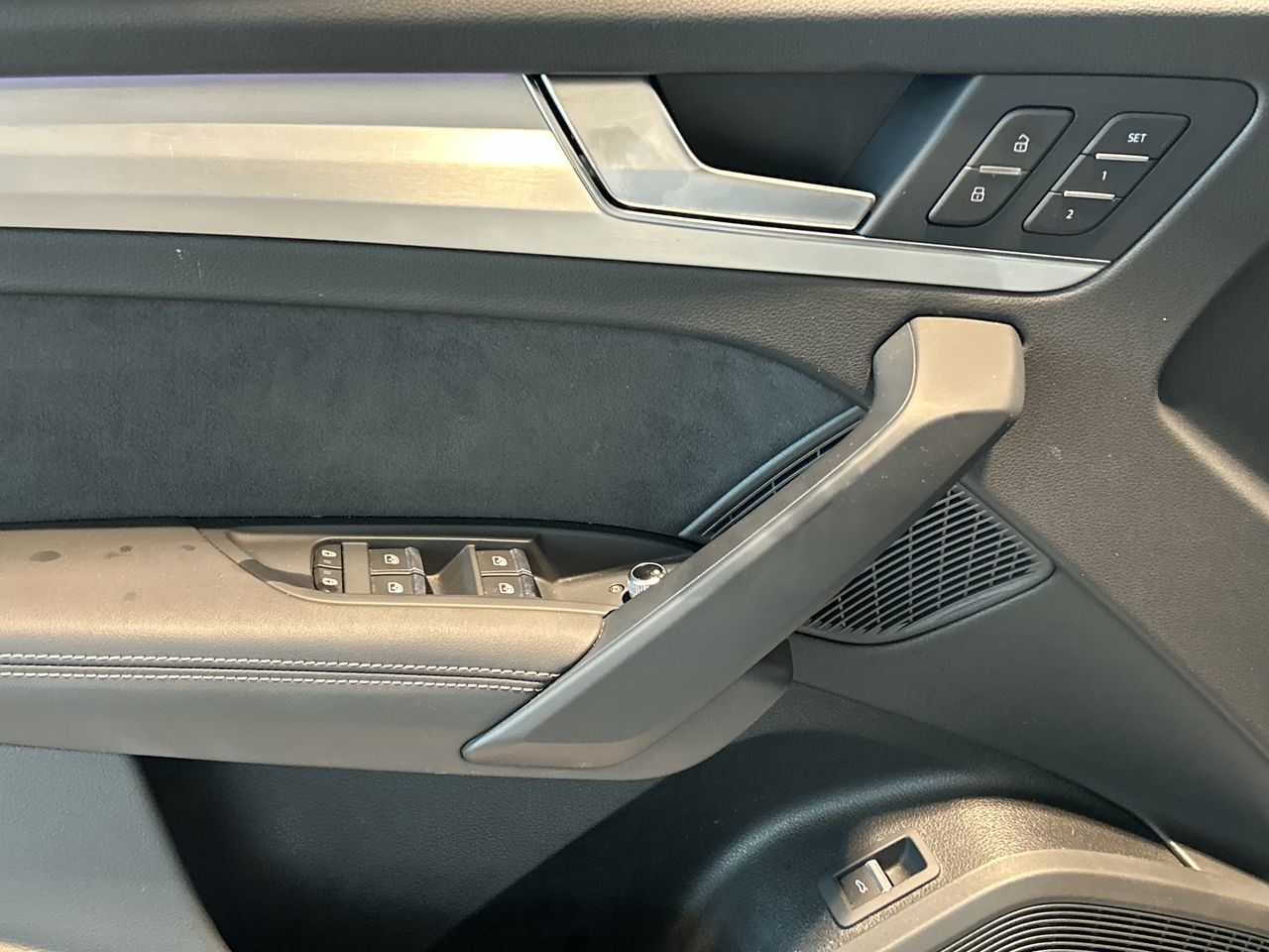 Audi SQ5  2024 à Toronto, Ontario