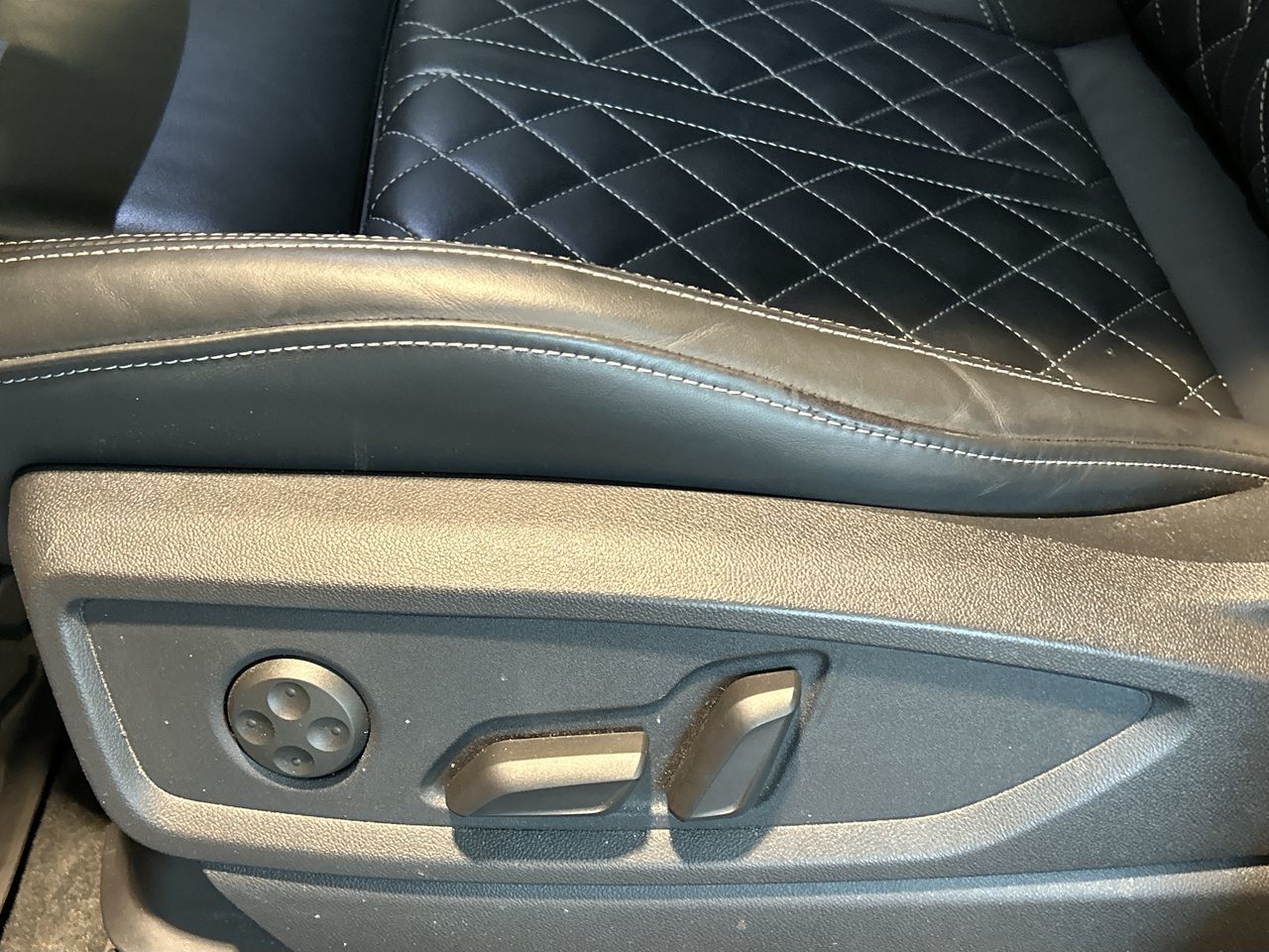 Audi SQ5  2024 à Toronto, Ontario