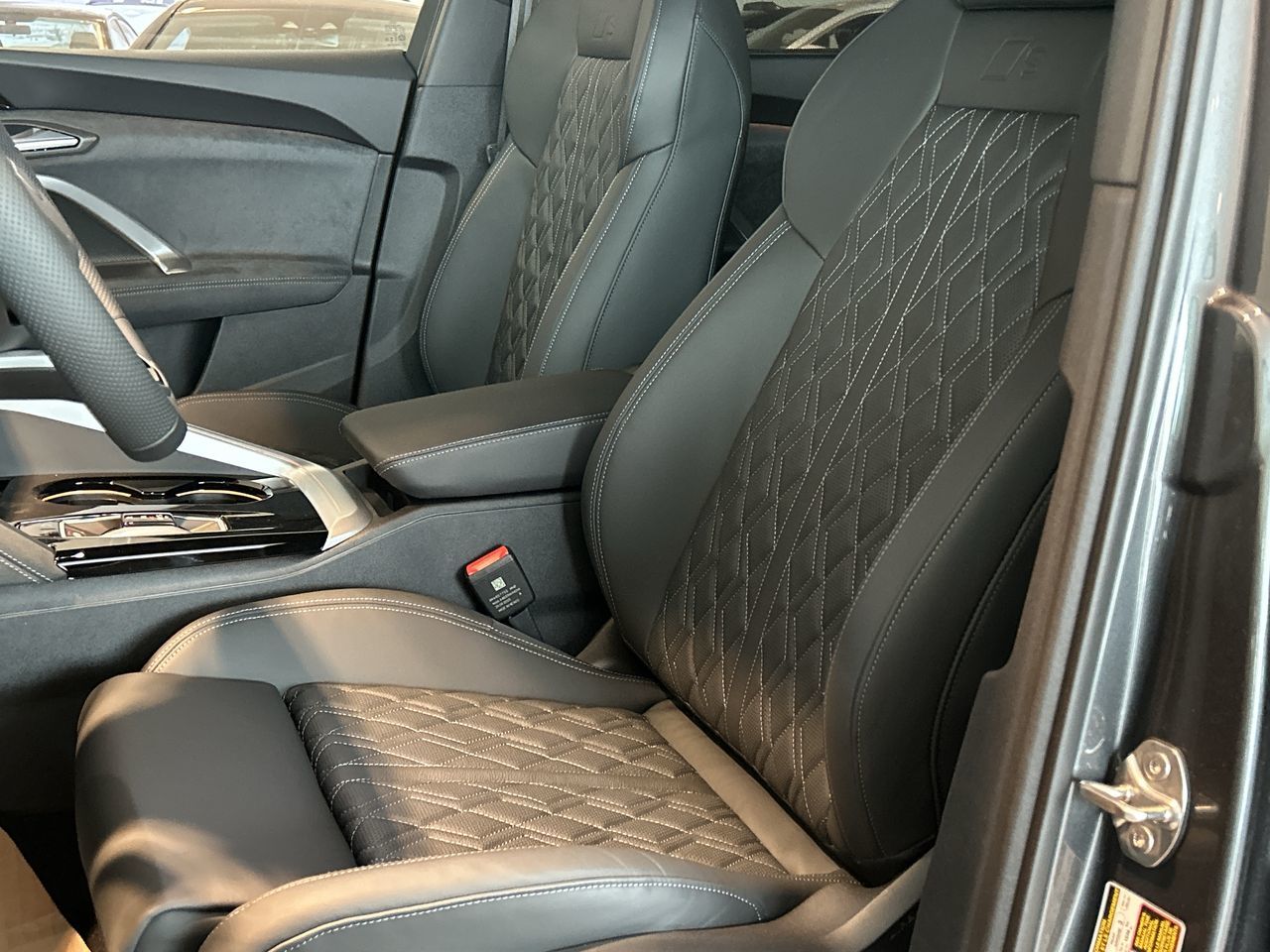 Audi SQ5  2025 à Toronto, Ontario