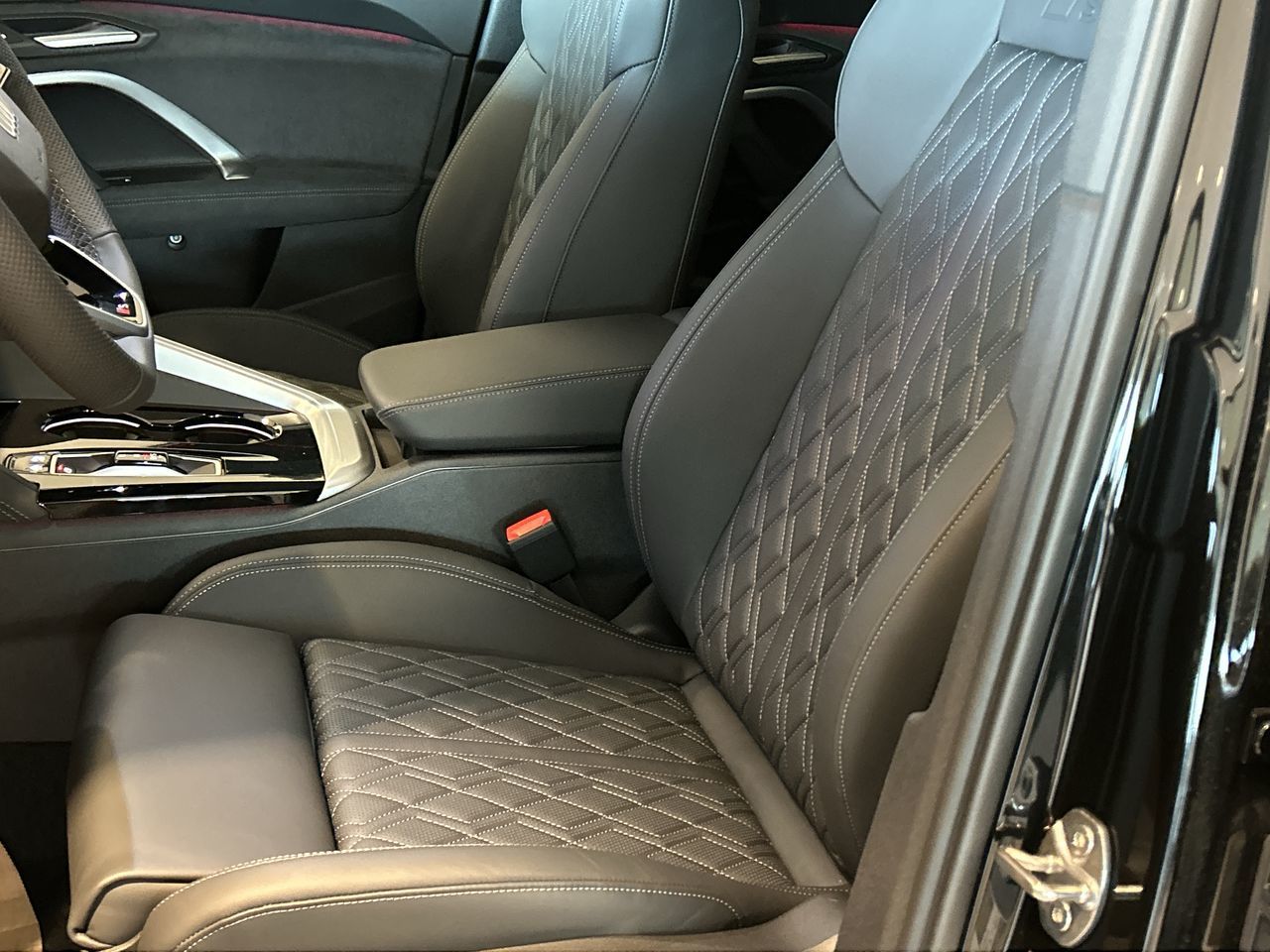 Audi SQ5  2026 à Toronto, Ontario