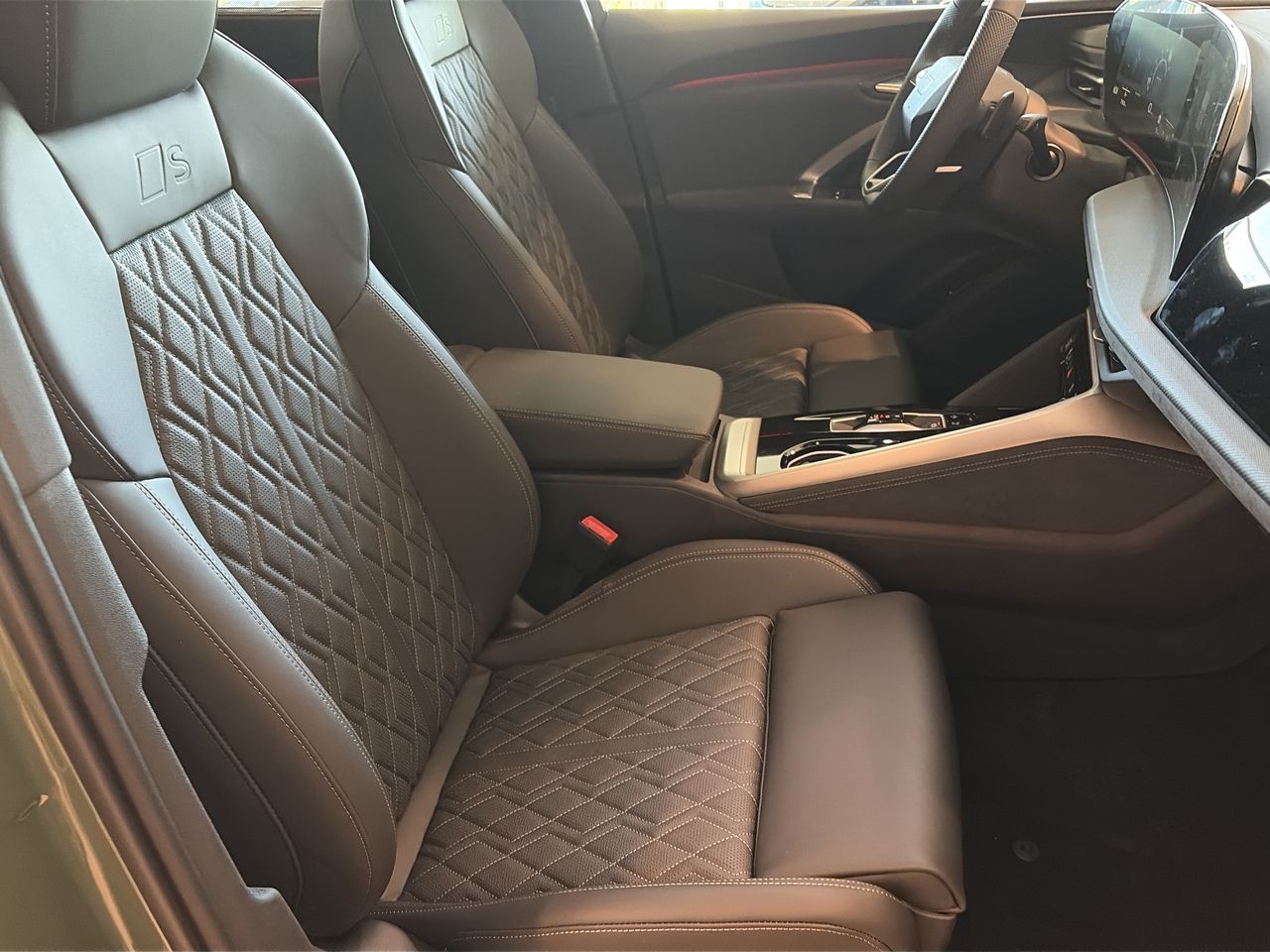 Audi SQ5  2026 à Toronto, Ontario