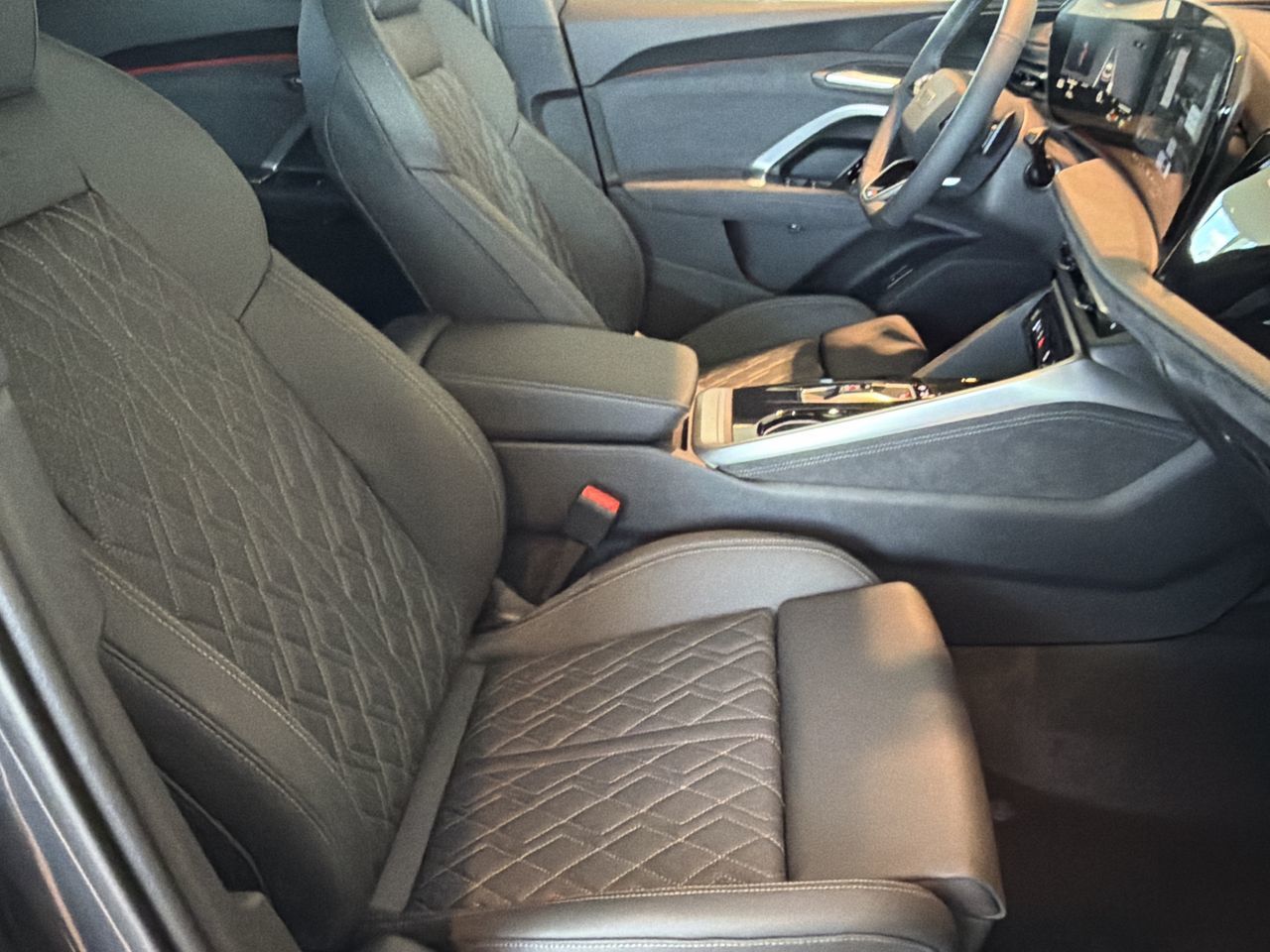 Audi SQ5  2026 à Toronto, Ontario
