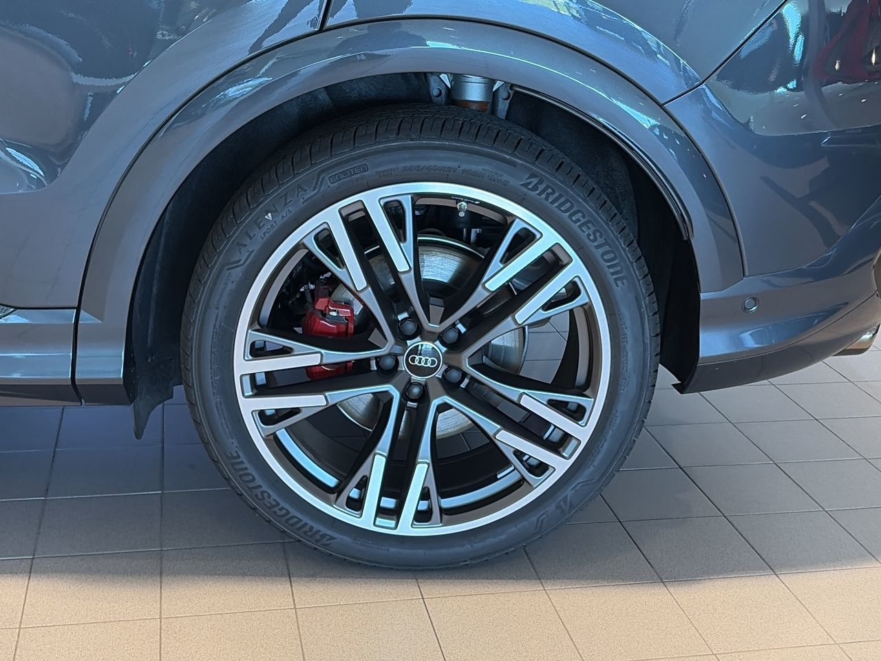 Audi SQ5  2026 à Toronto, Ontario