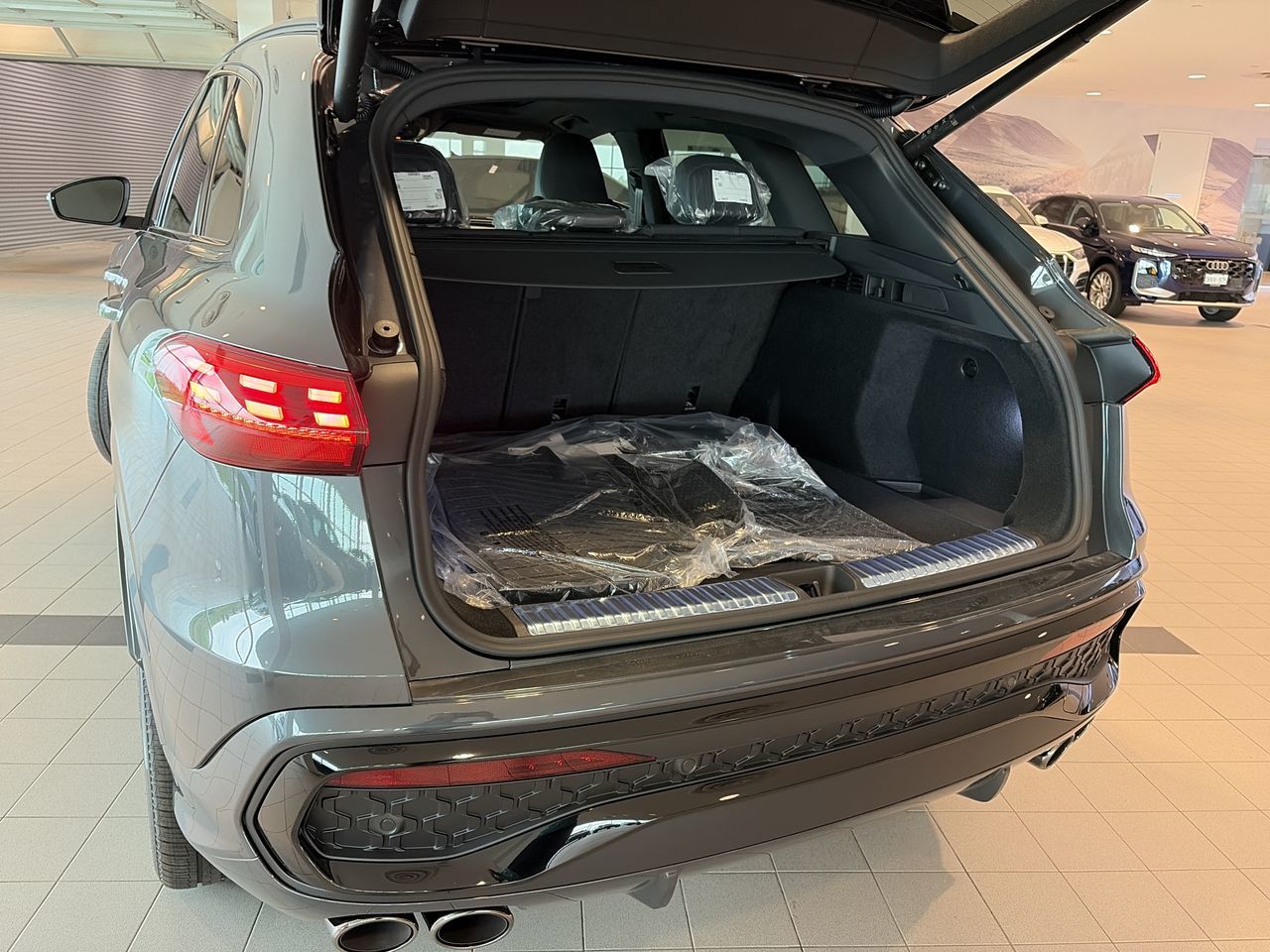 Audi SQ5  2026 à Toronto, Ontario