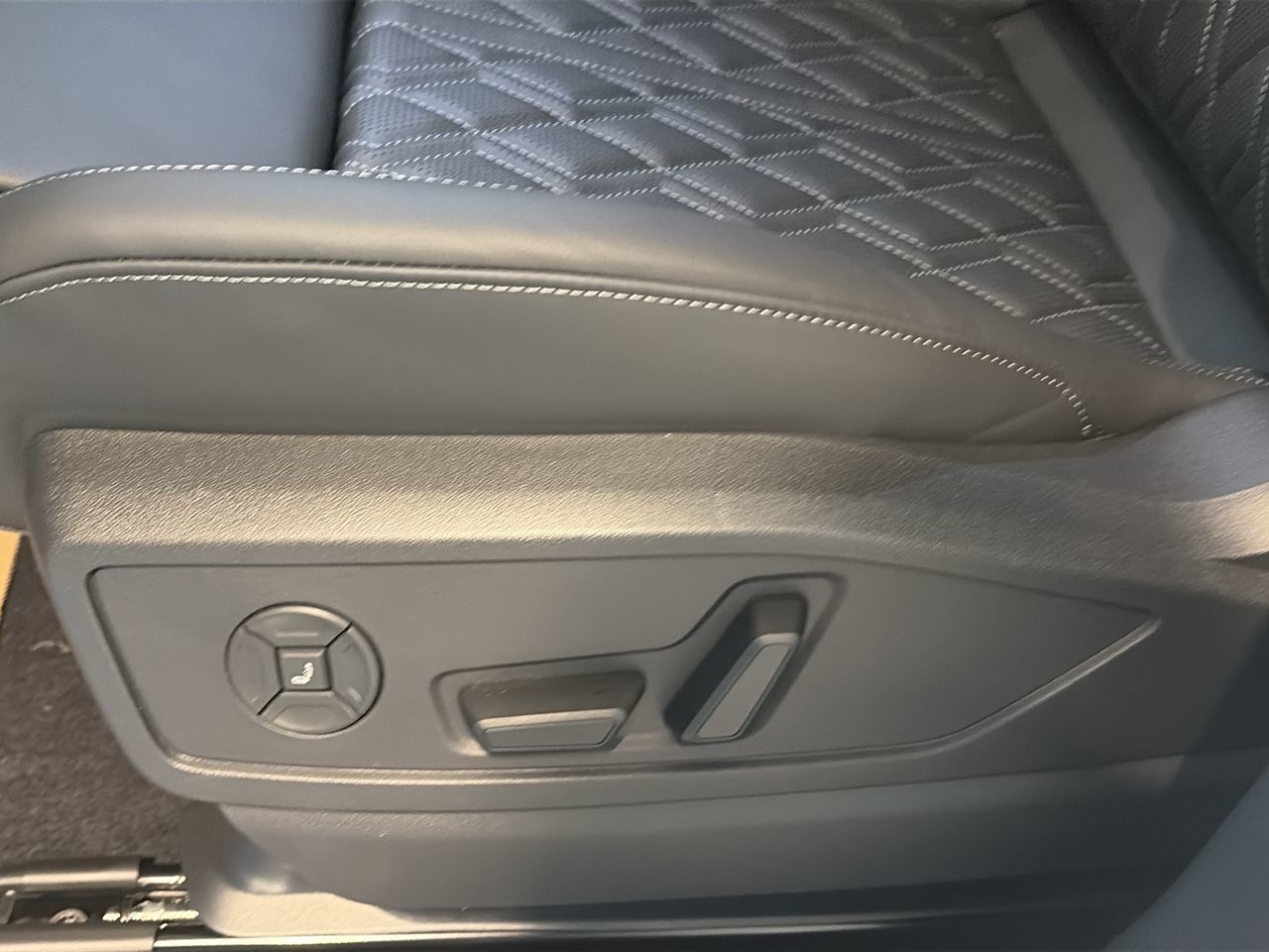 2026 Audi SQ5 in Toronto, Ontario